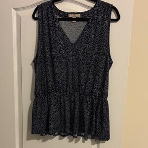 Banana Republic Navy Blue and White Sleeveless Top
